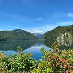 Herzland Allgaeu Mit Grossem Garten Und Gemuetlichem Kaminfeuer Inklusive Koenigscard, Skipass, Bergbahn, Therme Inkl