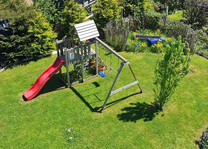 Casa vacanze Herzland Allgaeu Mit Grossem Garten Und Gemuetlichem Kaminfeuer Inklusive Koenigscard, Skipass, Bergbahn, Therme Inkl *