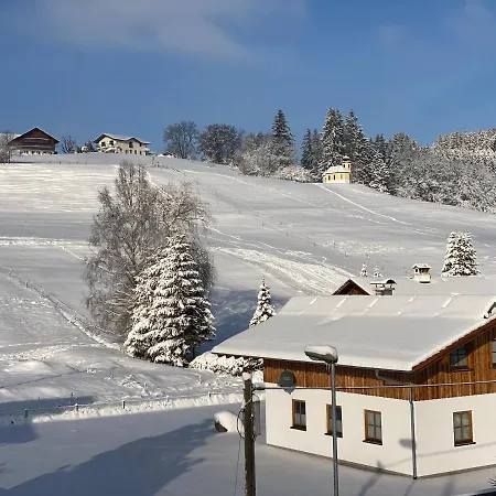 Holiday home Herzland Allgäu: Cozy Retreat With Garden, Fireplace & Königscard *
